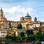Olive Chic Centrobergamo Apartman *