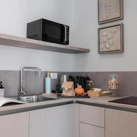 Olive Chic Centrobergamo * ברגמו